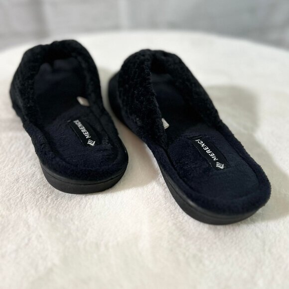 Women's Black Fuzzy Thong Slippers with Memory Foam Sole for Support - Picture 9 of 12